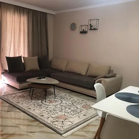Aroni Διαμέρισμα *